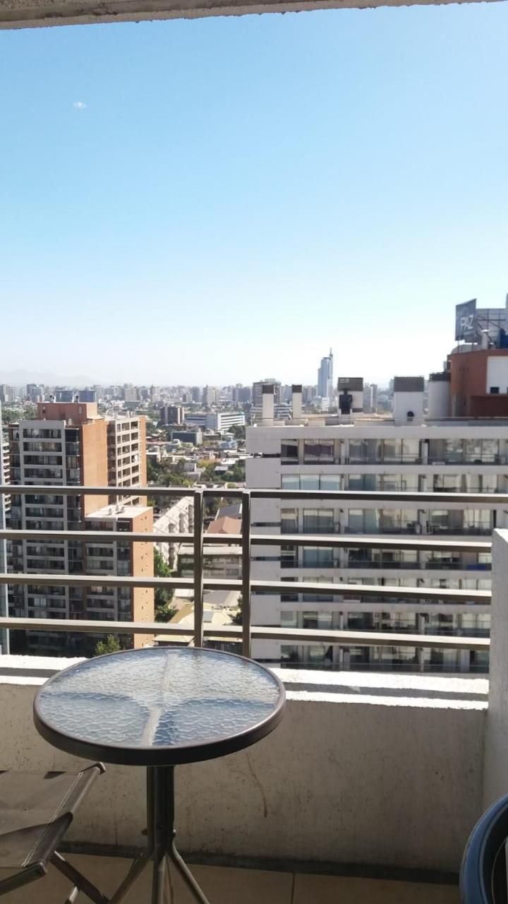 阿莫布拉达斯蒙马特普罗维登公寓 圣地亚哥 外观 照片